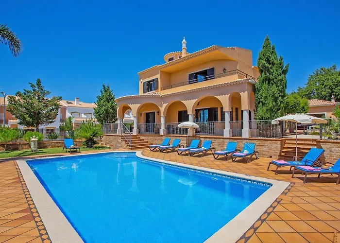Karlia By * Gale (Albufeira)