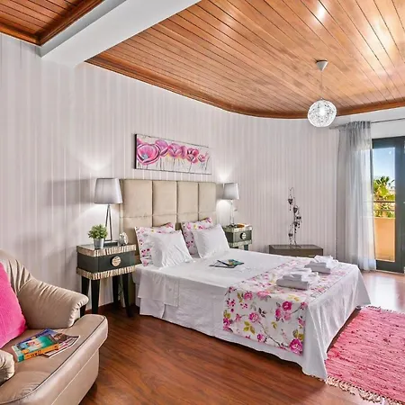 Karlia By * Gale (Albufeira)