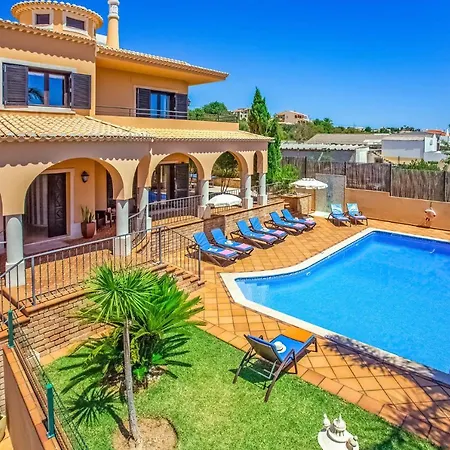 Karlia By * Gale (Albufeira)